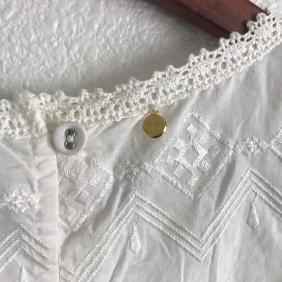 Detailed Blouse - Picture 7 of 8